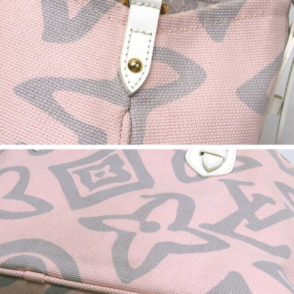 LOUIS VUITTON Pink Shoulder Bag - Picture 9 of 11
